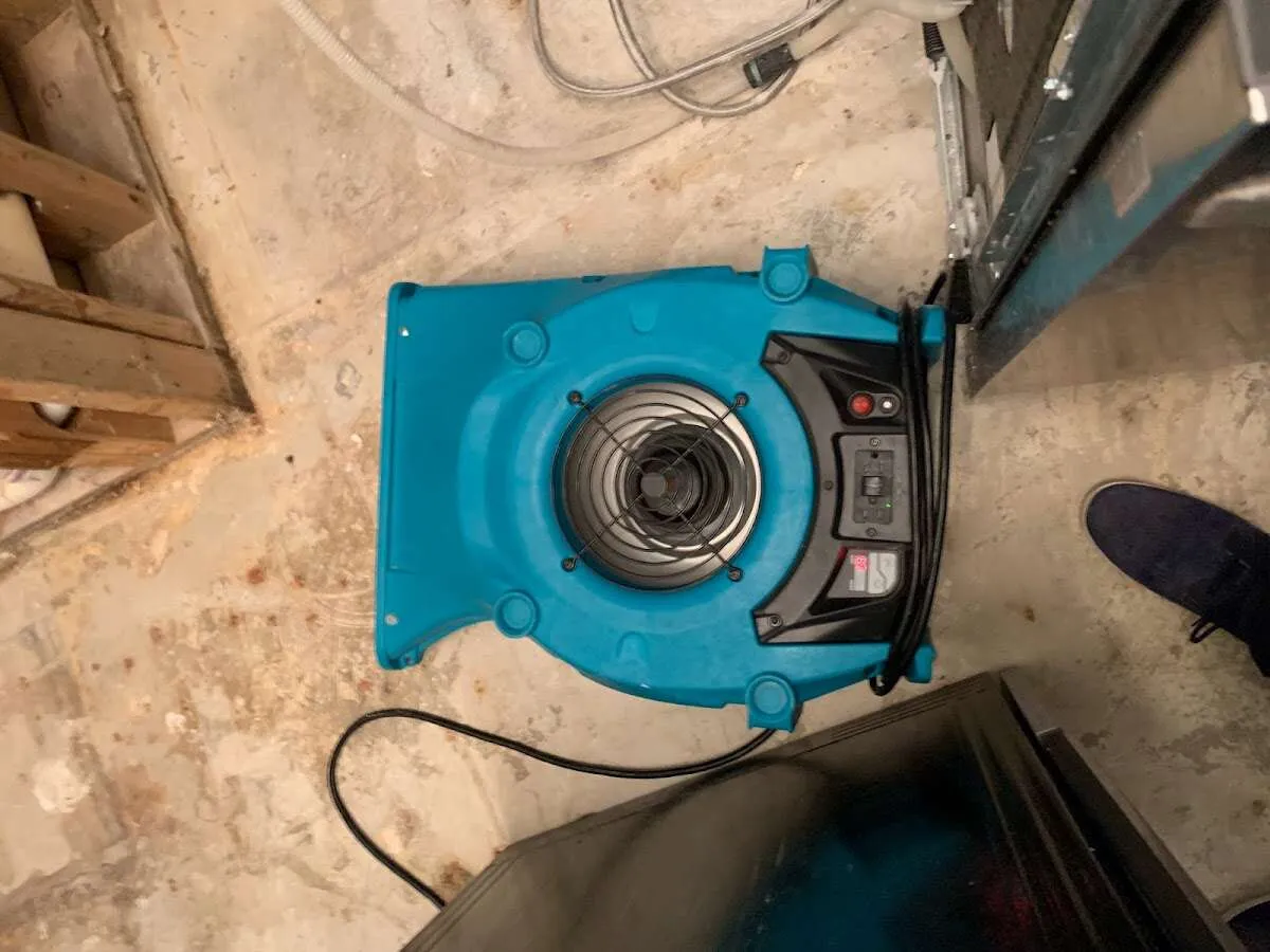 Air mover drying equipment for Fire & Smoke Damage Restoration in Hialeah